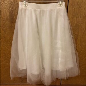 Charlotte Russe Cream/White Tulle Skirt